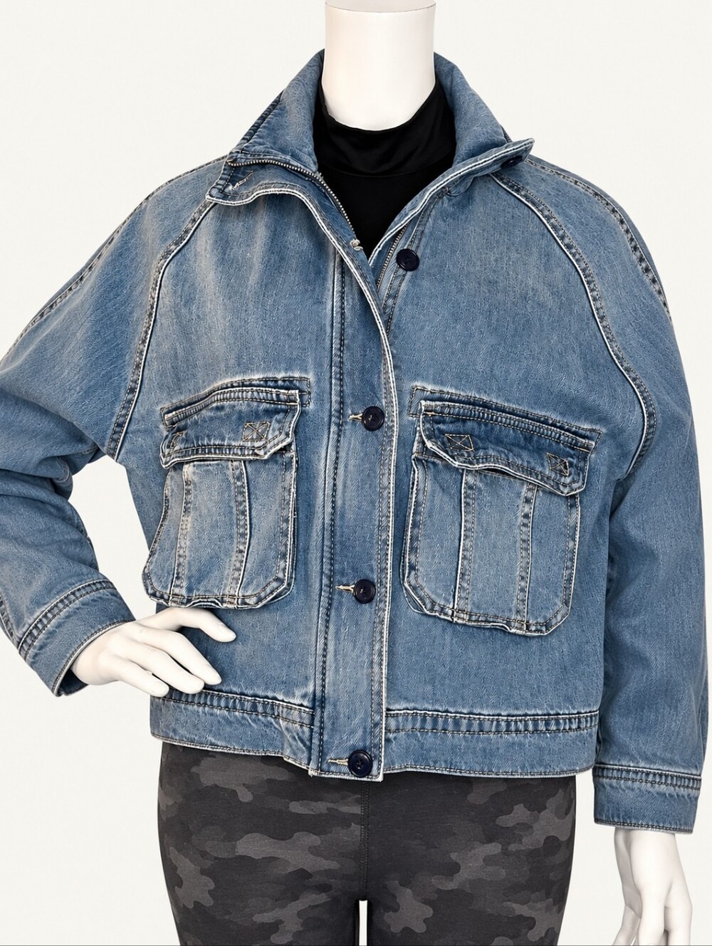 RISEN NWT Boxy Utility Denim Jacket Size Small • Medium Wash • 100% Cotton
